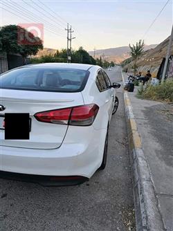 كيا سيراتو